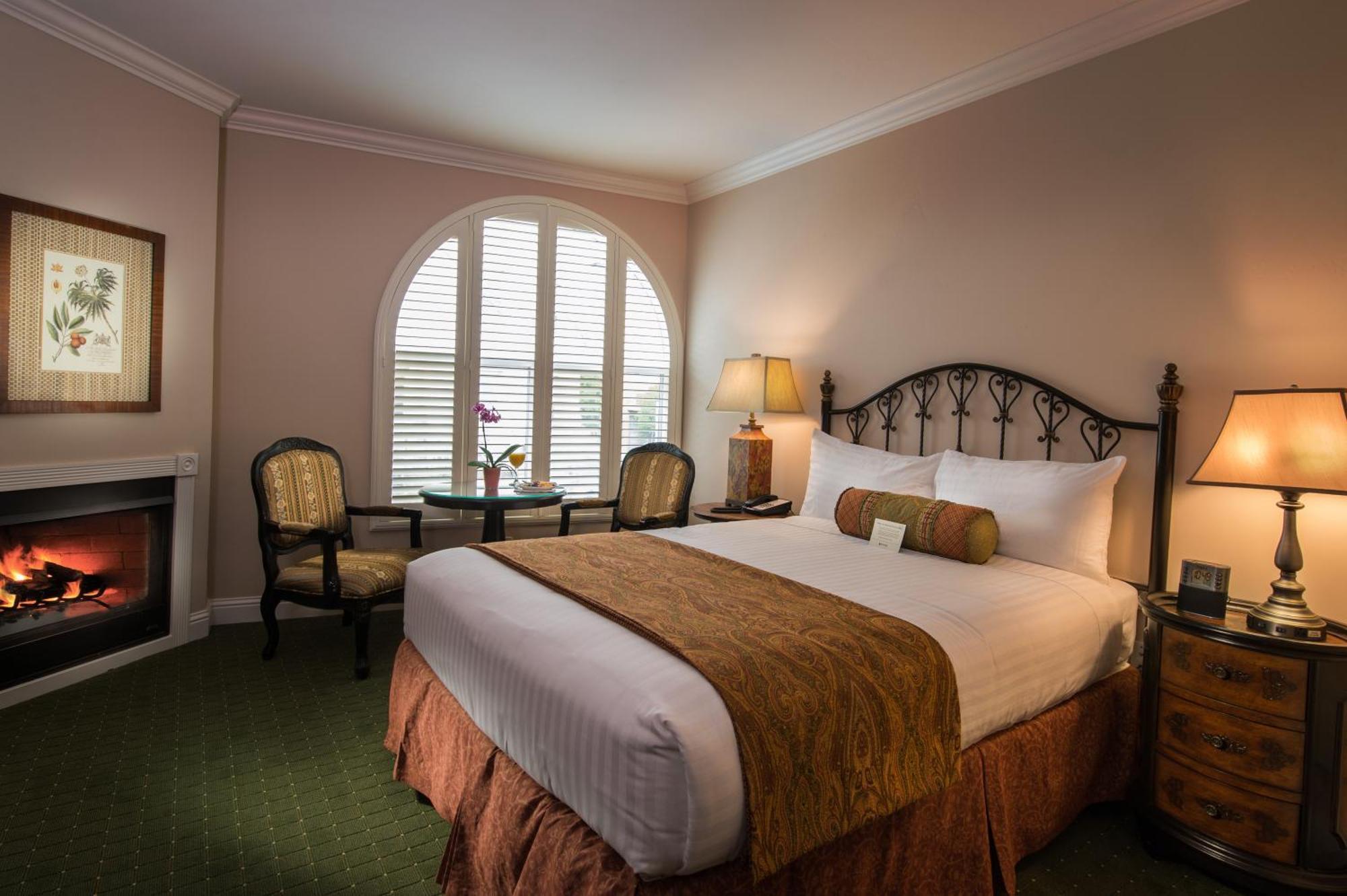 The Monterey Hotel Exterior photo